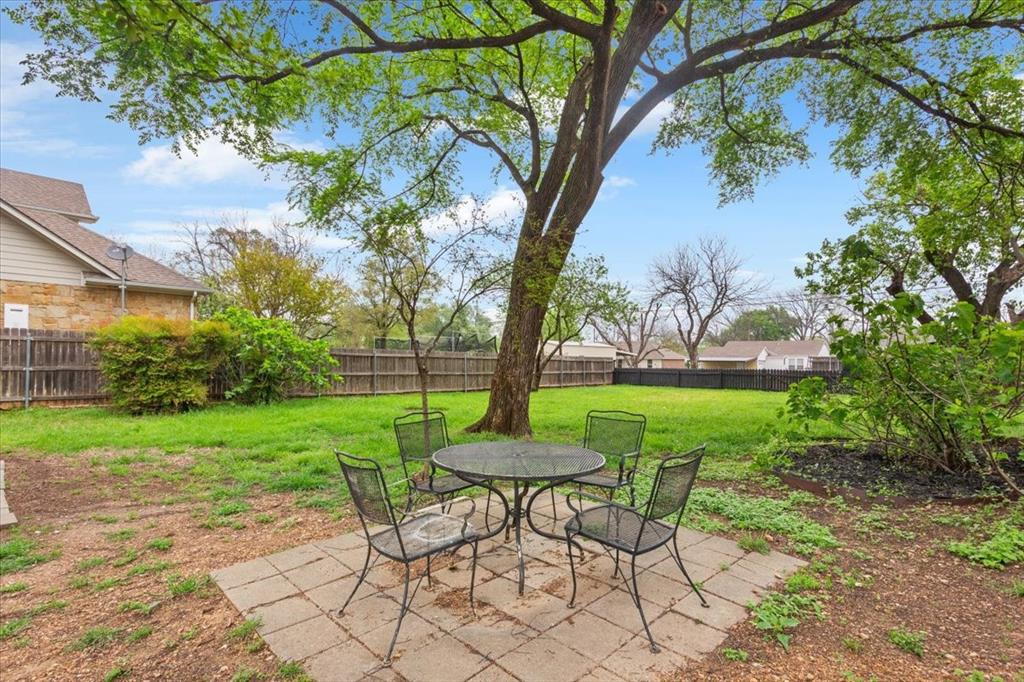 West, Texas 76691, United States, 2 Bedrooms Bedrooms, ,1 BathroomBathrooms,Residential,Pending,100786