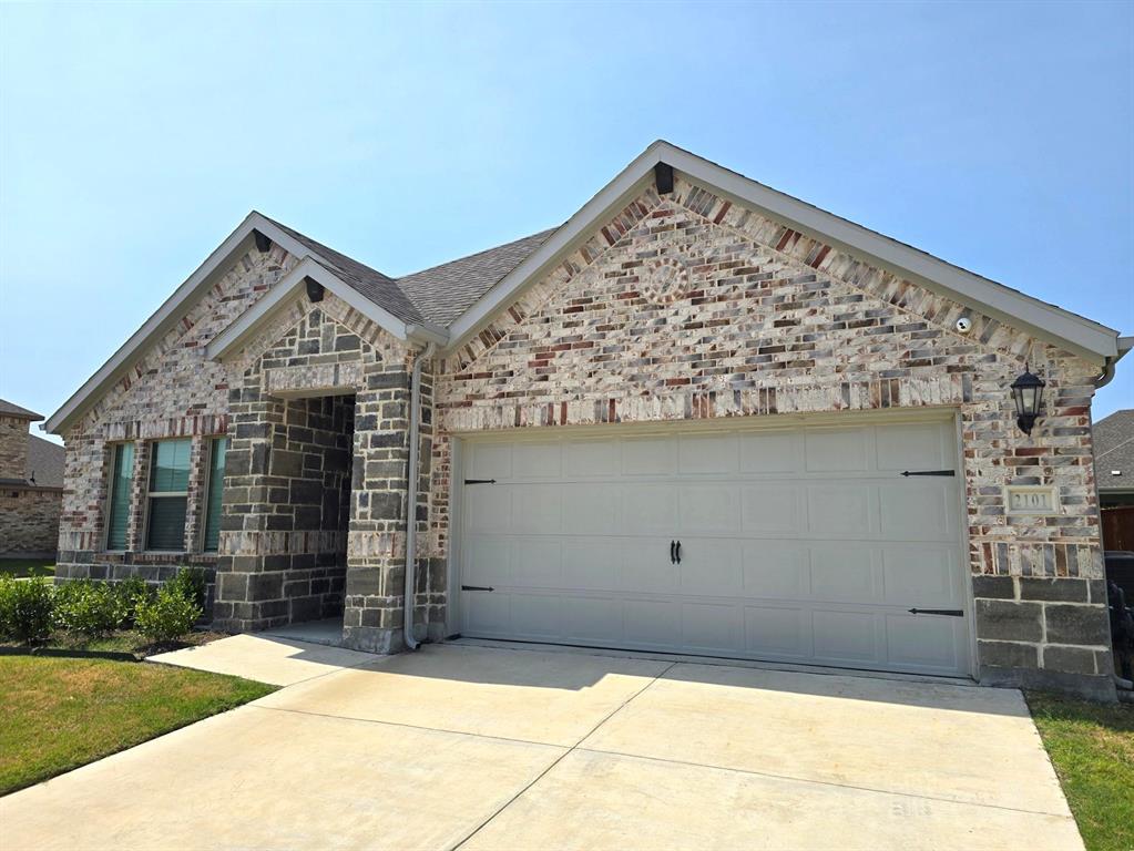 2101 Sun Star Drive