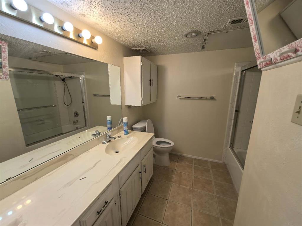 Waterfall Crossing Condo - Residential Lease