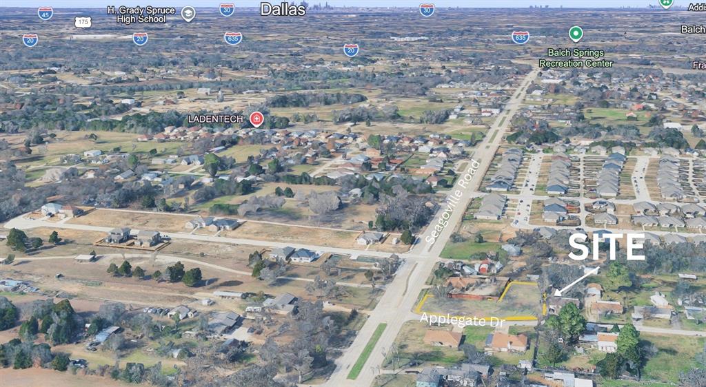 939 & 933 Applegate Drive