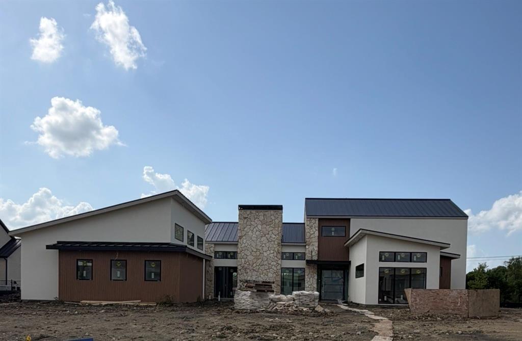 319 Longview Place