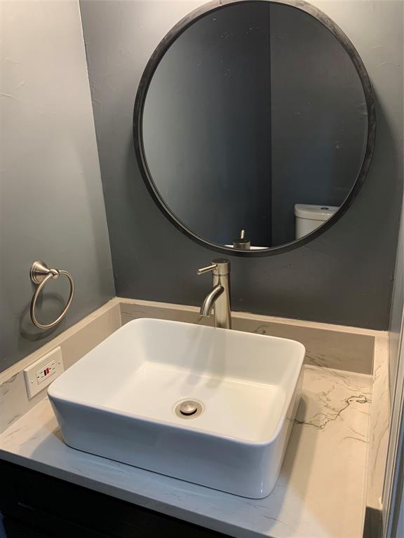 Preston On Lake Condo - Residential Lease