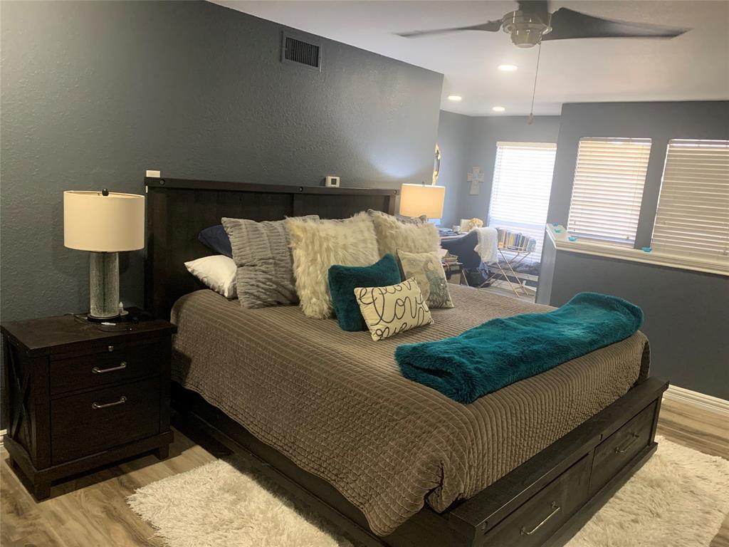 Preston On Lake Condo - Residential Lease