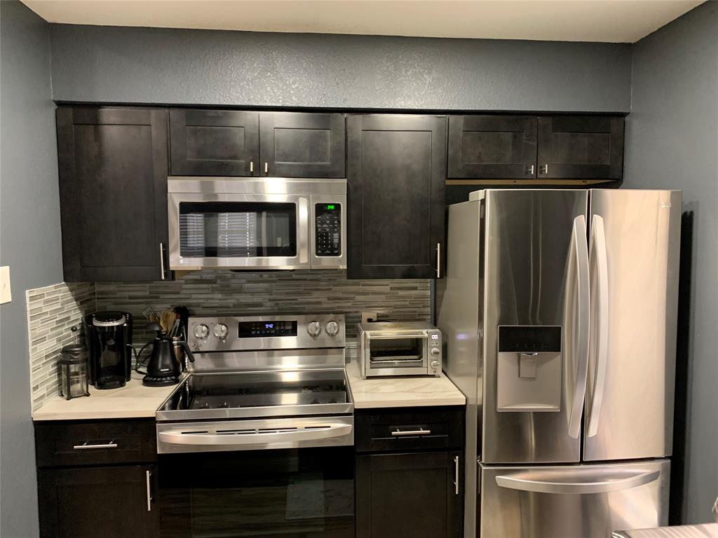 Preston On Lake Condo - Residential Lease