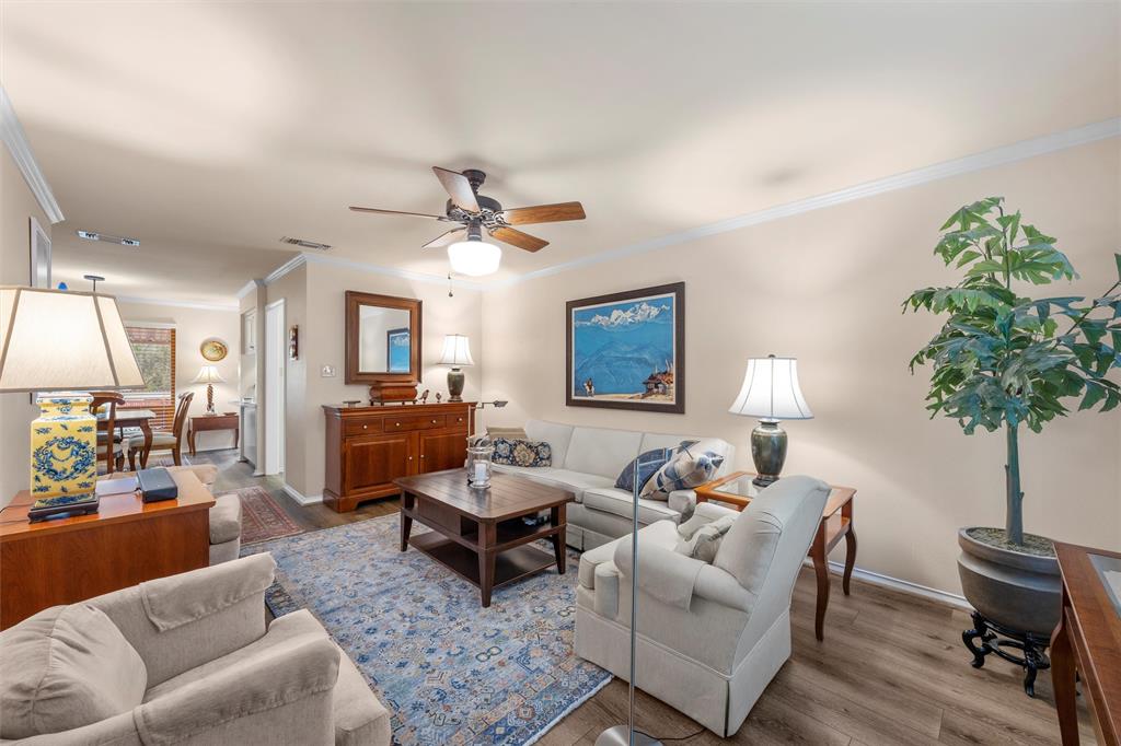 5032 Lake Shore Drive