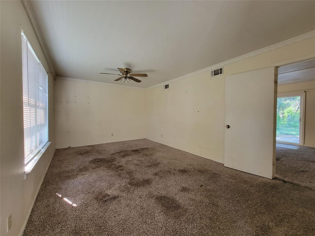 4421 Ivy Drive