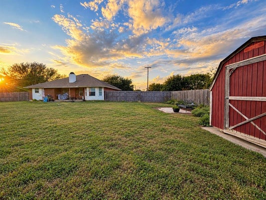 613 SAPPHIRE BLVD, HEWITT, TX 76643 - Image bb7c31dd15db34de0f80a91bcad1e2dd/756518996