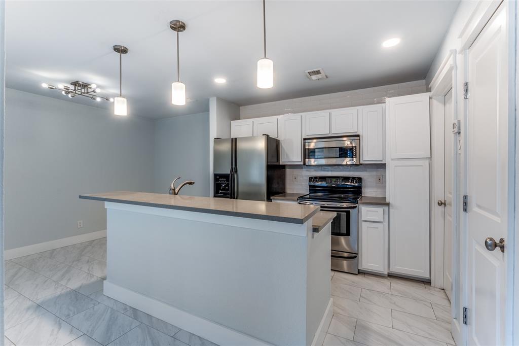 Bristle Cone Twnhse Condo - Residential Lease