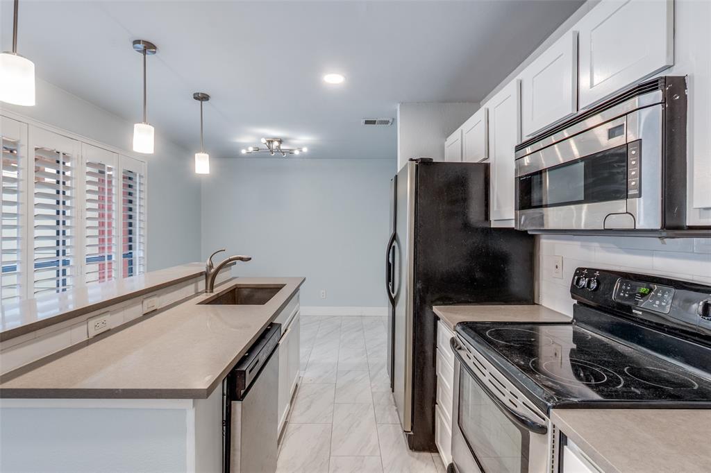 Bristle Cone Twnhse Condo - Residential Lease