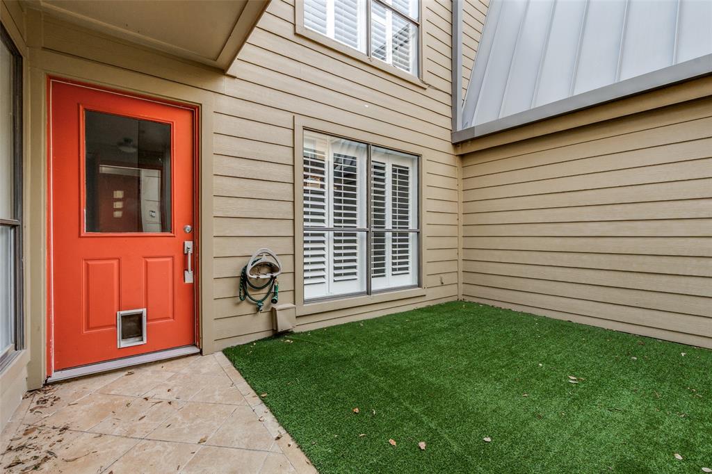 Bristle Cone Twnhse Condo - Residential Lease