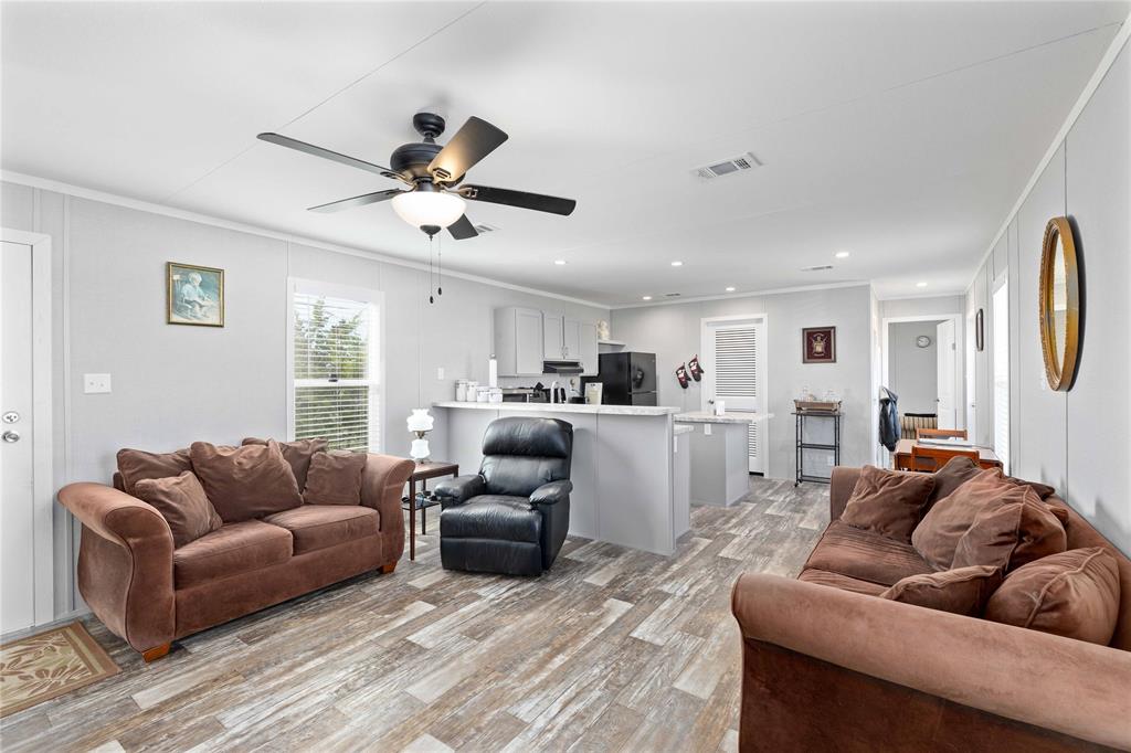 SHAMROCK SHORES SECTION T-1 - Residential