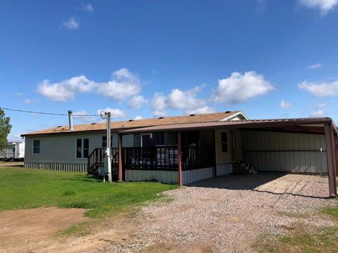 Photo of 141 Spur 190, Streetman, TX 75859 (MLS # 21080307) Photo of 141 Spur 190, Streetman, TX 75859 (MLS # 21080307)