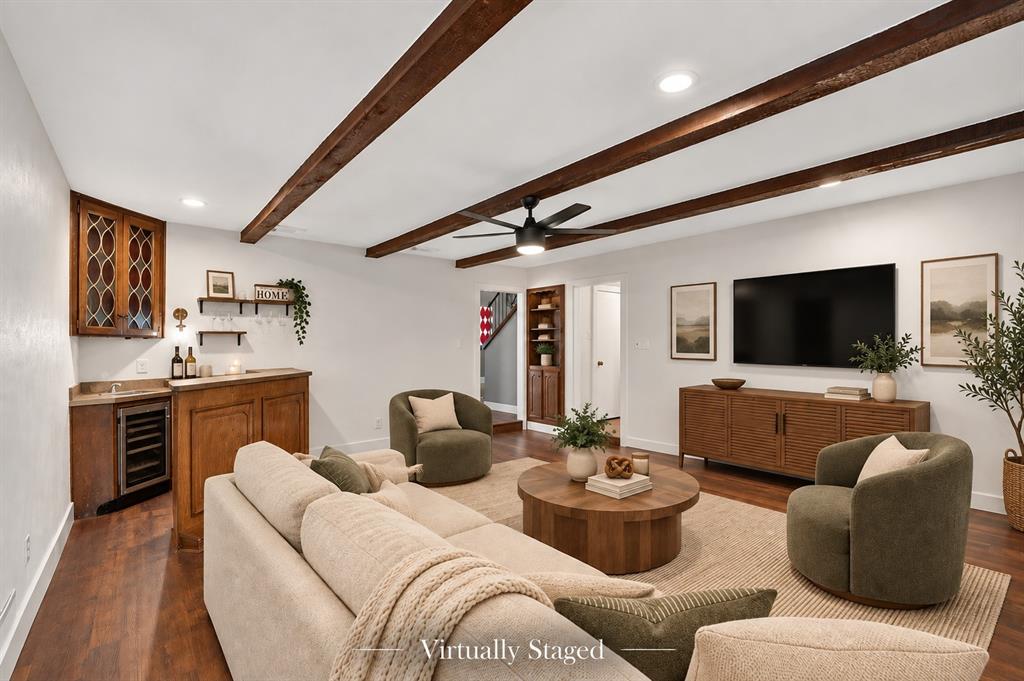 1000 Cherry Court