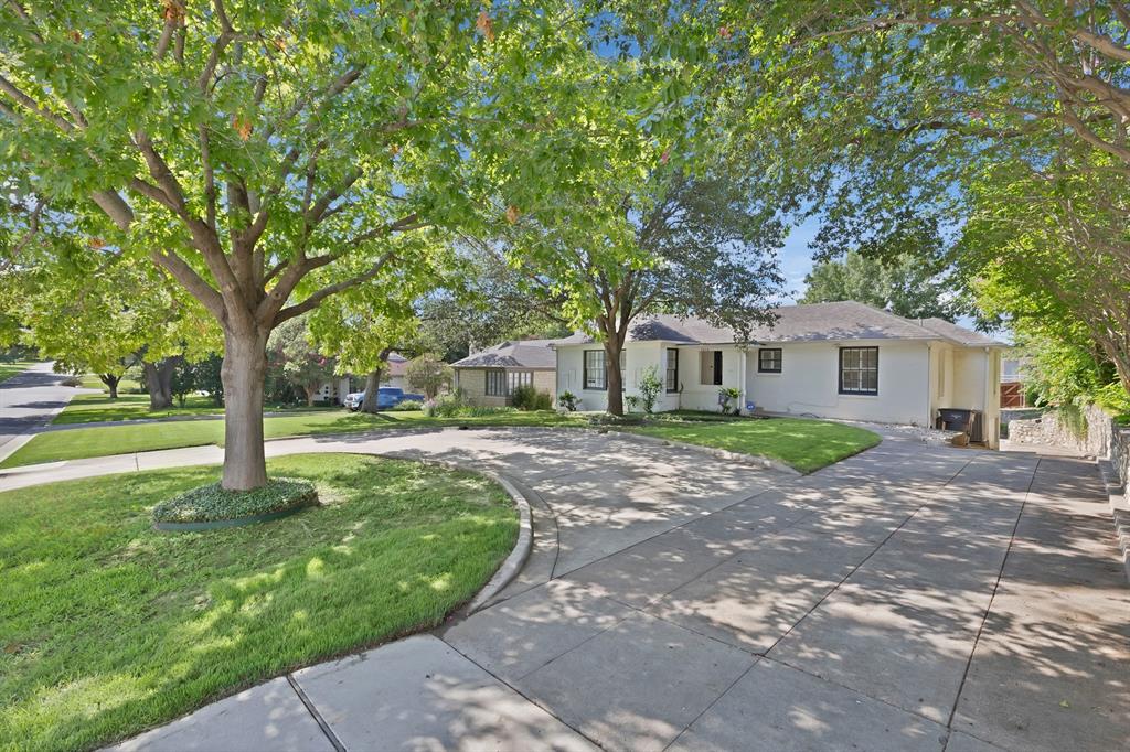 3414 Westcliff Road S
