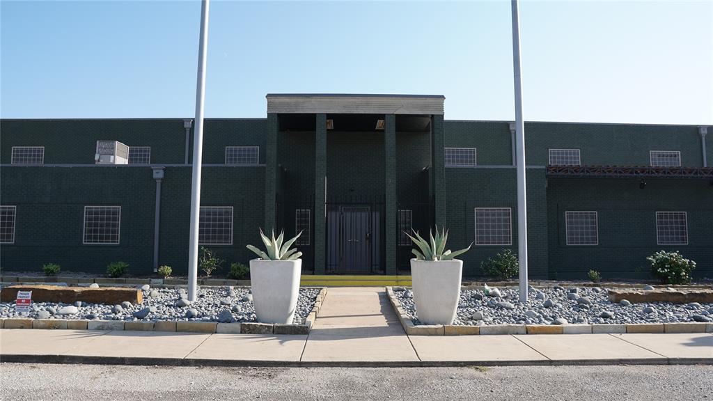 1400 S Gribble Street