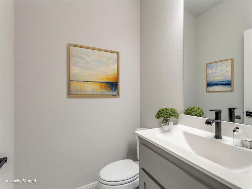 Hillside at Las Colinas - Residential Lease