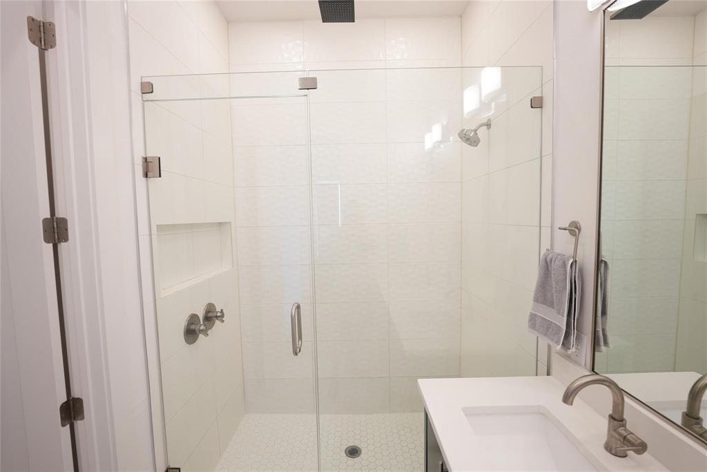 2203 Moser Condos - Residential Lease