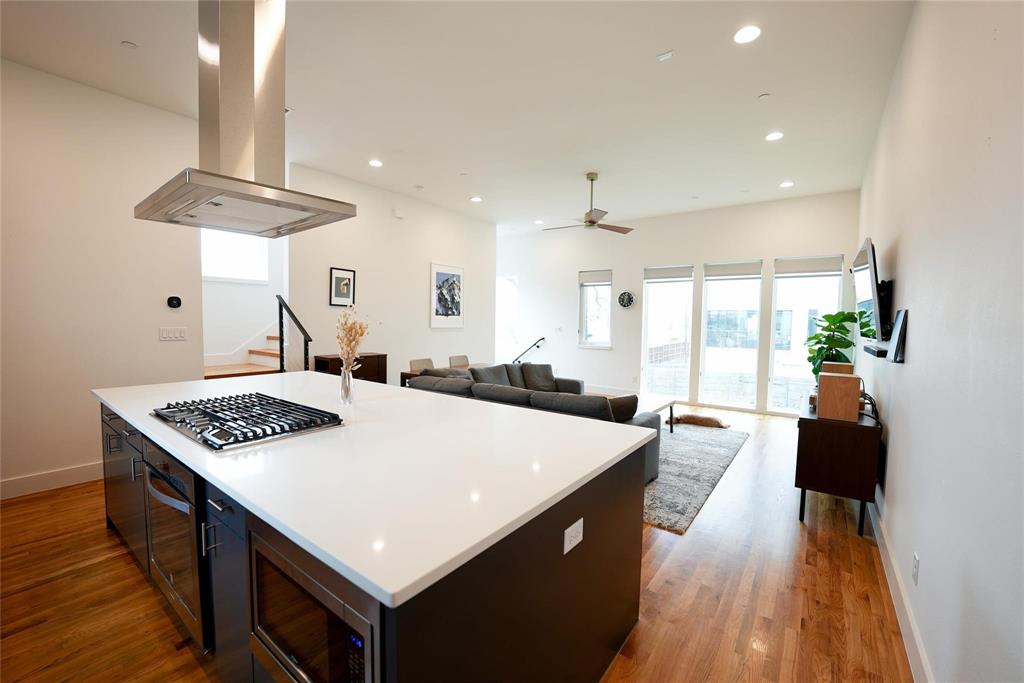 2203 Moser Condos - Residential Lease