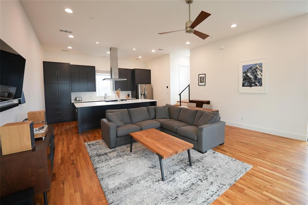 2203 Moser Condos - Residential Lease