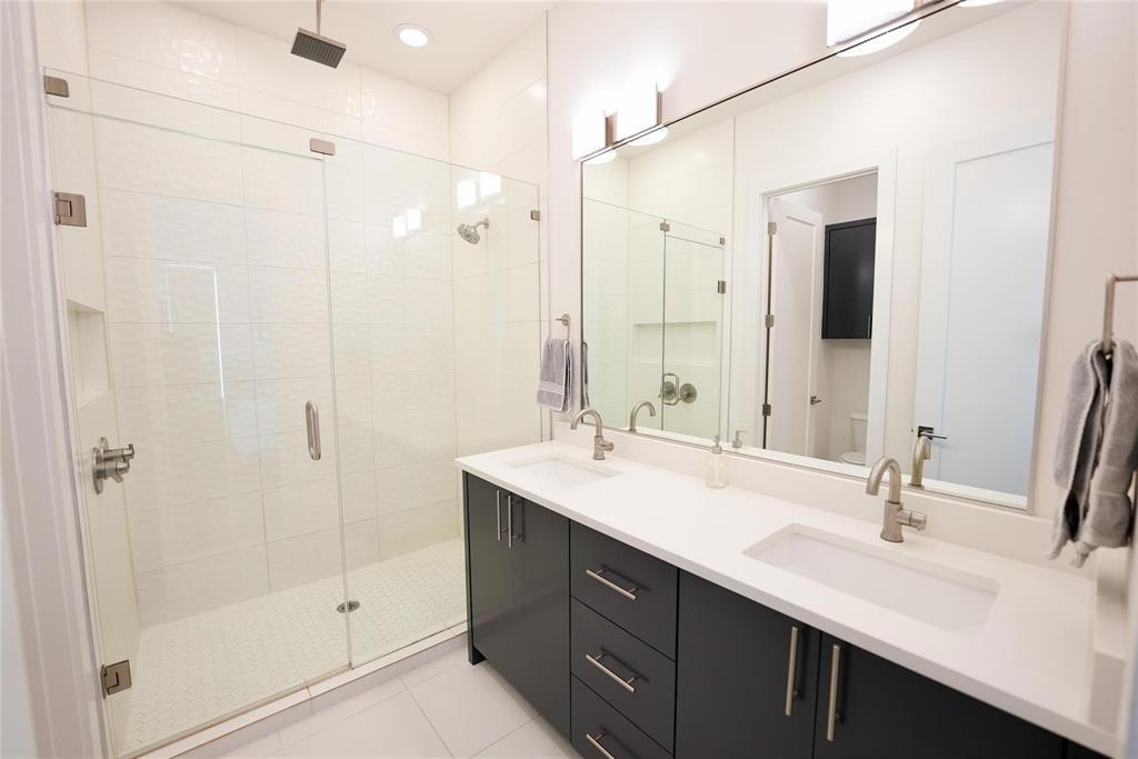 2203 Moser Condos - Residential Lease