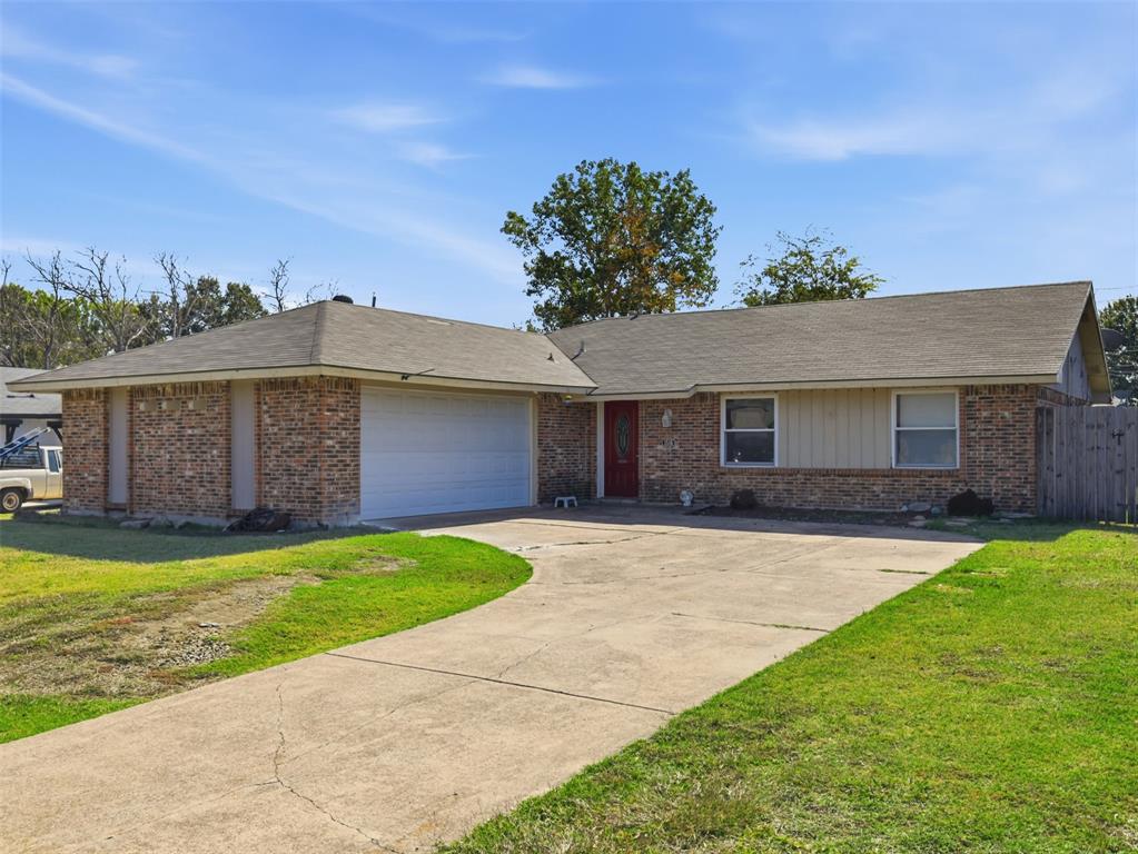 1516 Armstrong Drive