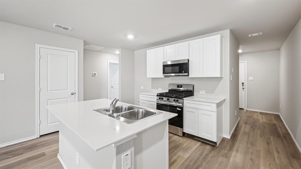 4152 WOODHILL BEND Drive