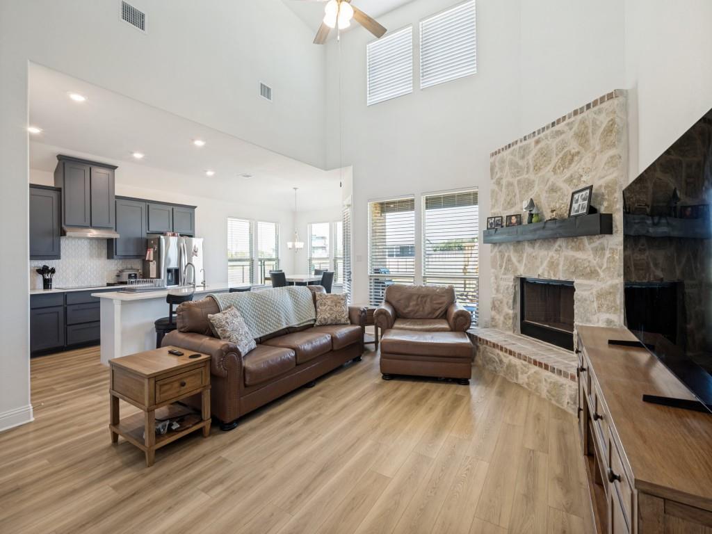 6048 Mango Drive