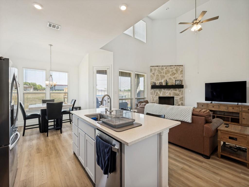 6048 Mango Drive