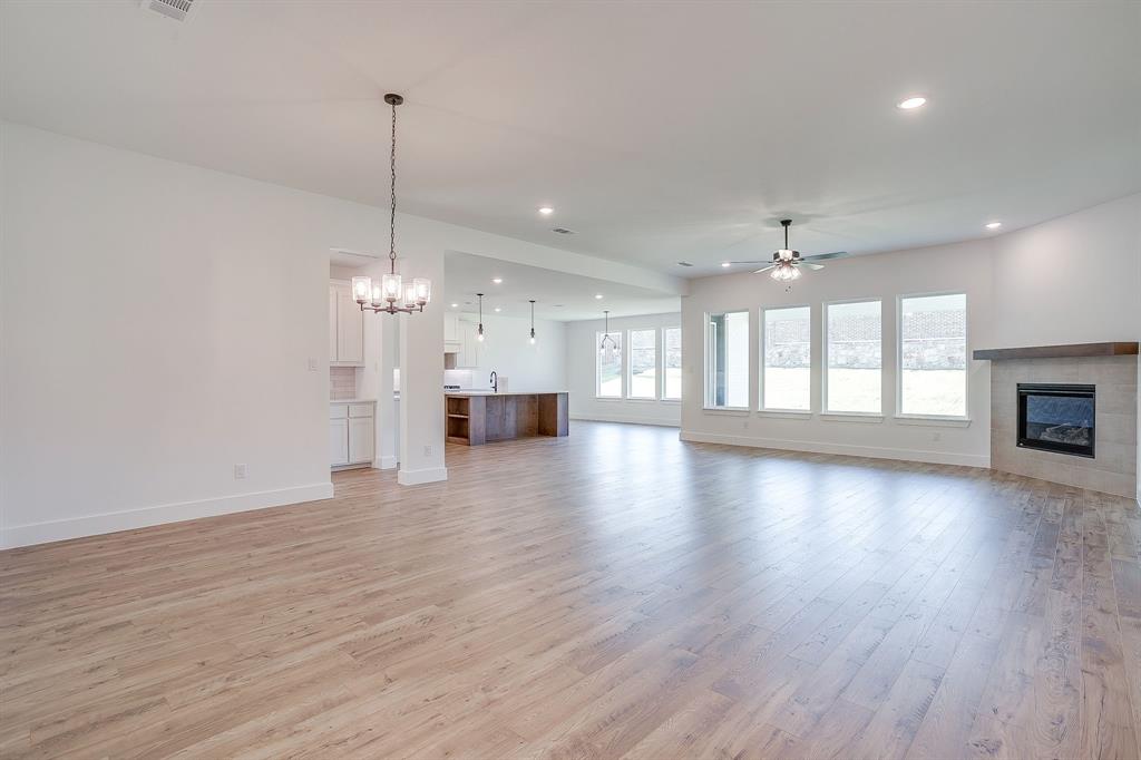 722 Feathergrass Court W