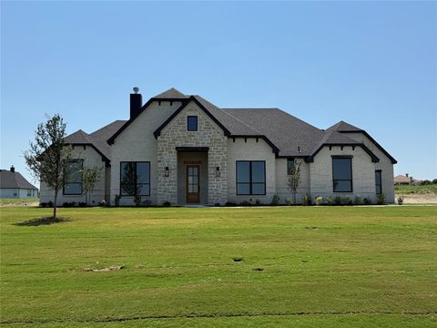 404 Mah Cheta B Aledo TX 76008