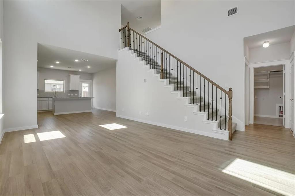 2397 Neff Lane