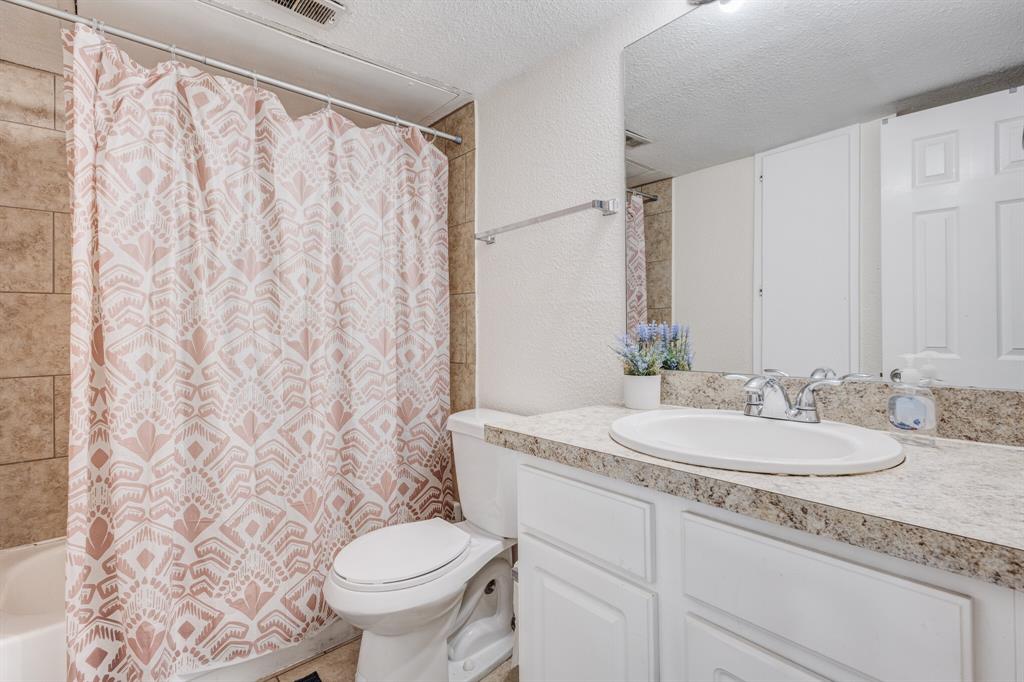 8110 Skillman Street 1059