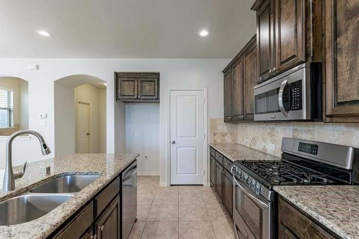 Viridian Village 1a2 - Residential Lease