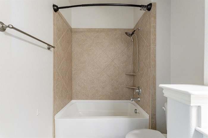 Viridian Village 1a2 - Residential Lease