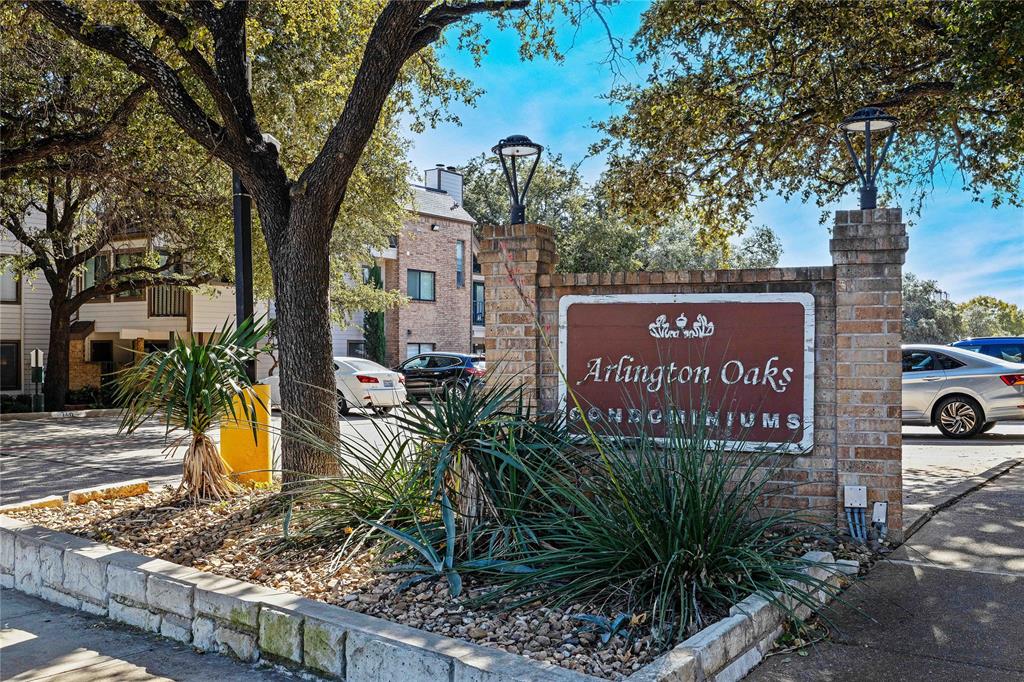 Arlington Oaks Condo - Residential