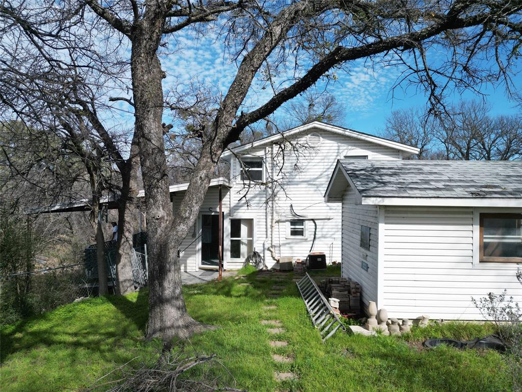 7028 Edgewater Trail