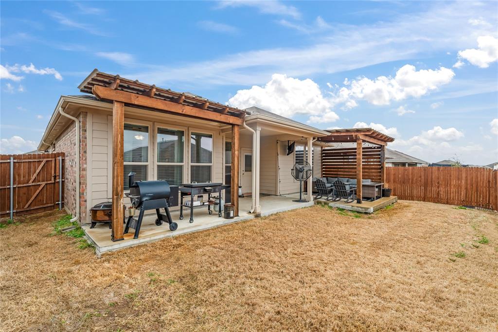 15817 Bronte Lane