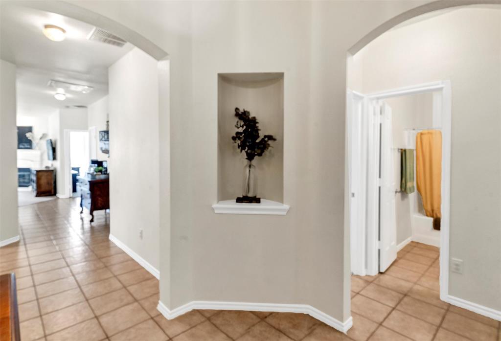 Fort Worth, Texas 76244, United States, 3 Bedrooms Bedrooms, ,2 BathroomsBathrooms,Residential,Active,84462