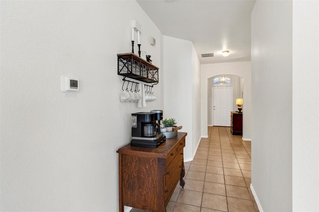 Fort Worth, Texas 76244, United States, 3 Bedrooms Bedrooms, ,2 BathroomsBathrooms,Residential,Active,84462