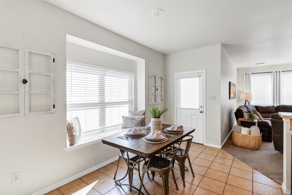 Fort Worth, Texas 76244, United States, 3 Bedrooms Bedrooms, ,2 BathroomsBathrooms,Residential,Active,84462