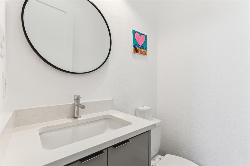 4805 Manett Condos - Residential