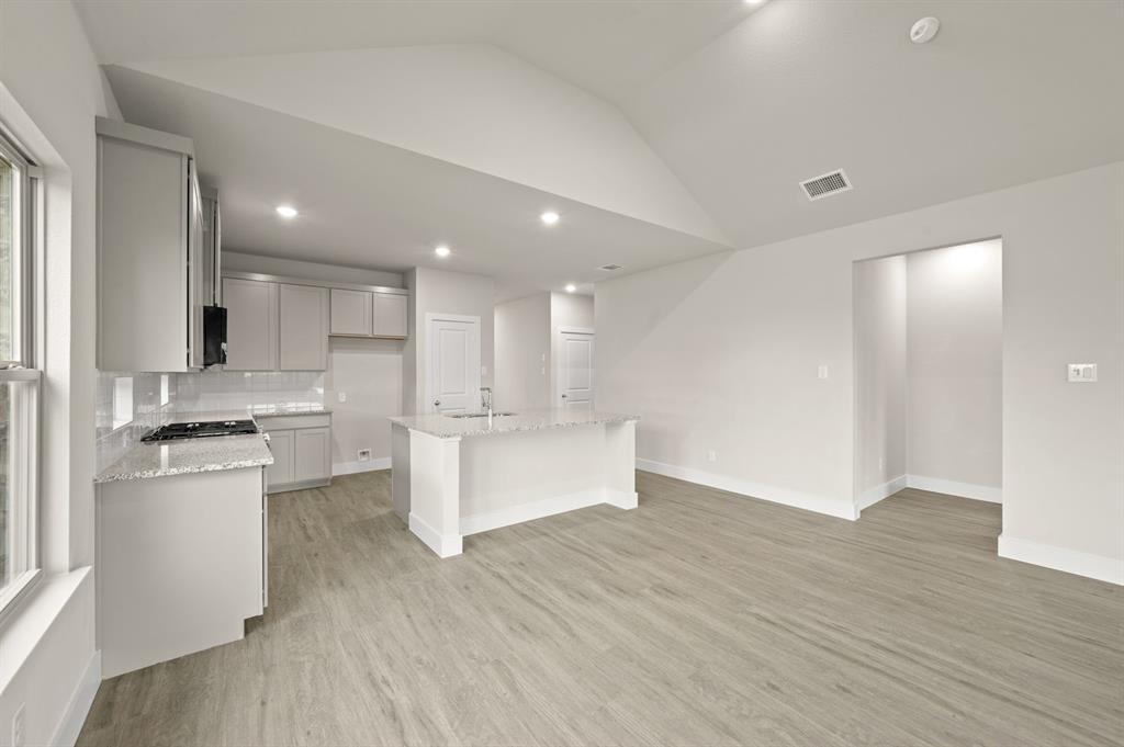 Llano Springs Classic Series - Residential