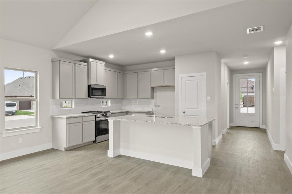 Llano Springs Classic Series - Residential