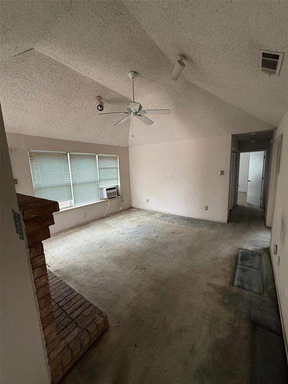 1434 Windmill Lane