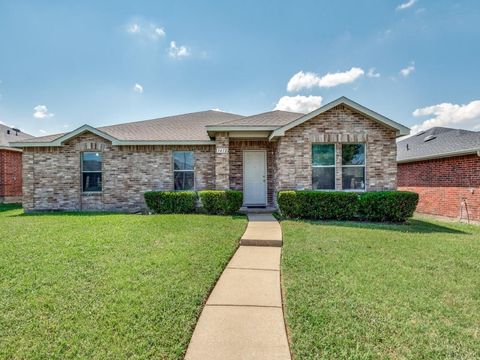 1412 Bumble Bee Drive Lancaster TX 75134