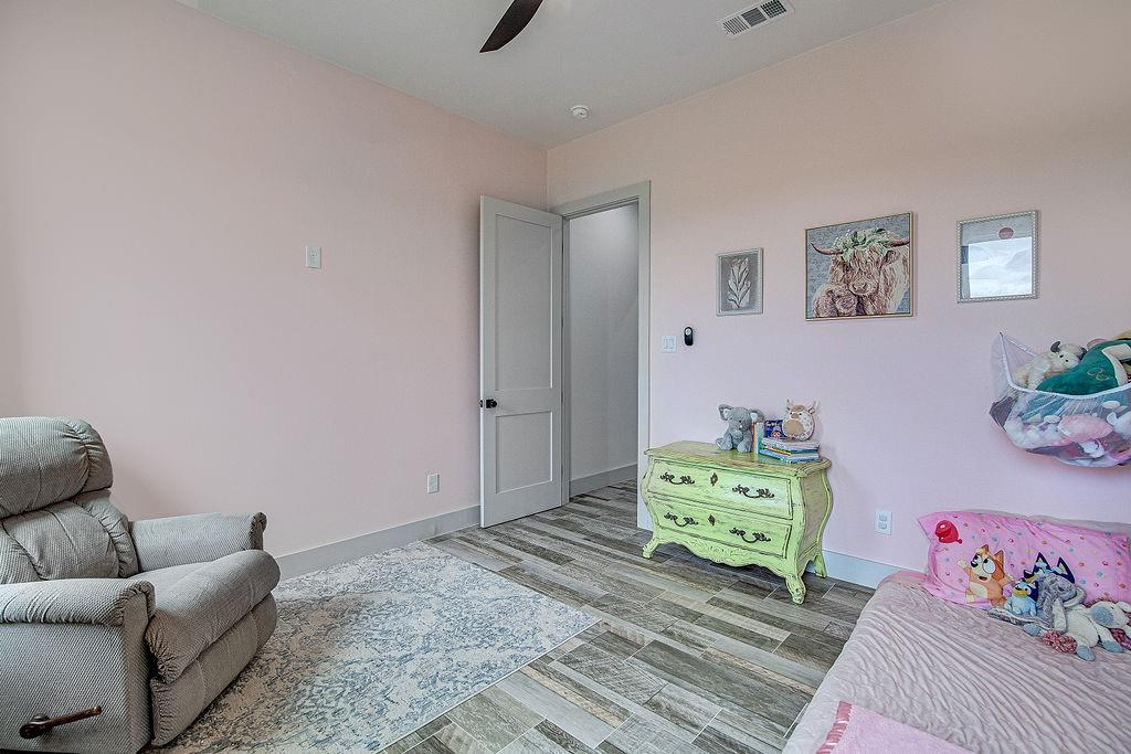 Retreat Ph 03 - Residential