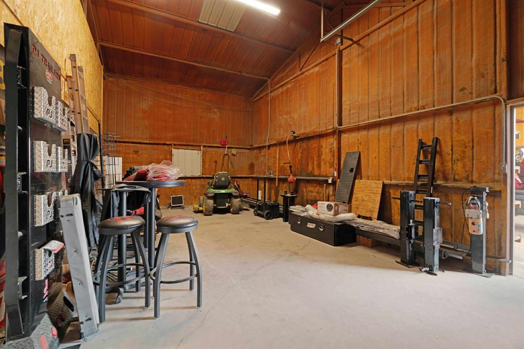 City of Paris - Commercial Sale