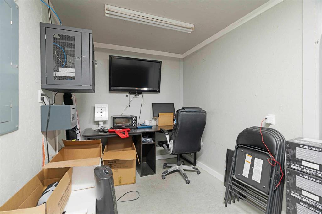 City of Paris - Commercial Sale