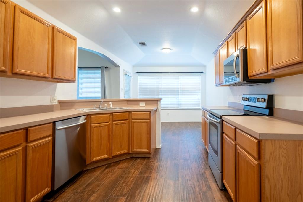 Mistletoe Hill Ph I & II - Residential