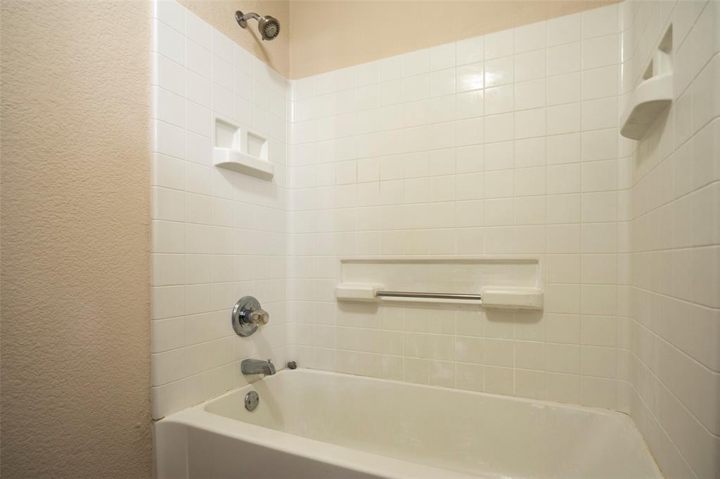 Mistletoe Hill Ph I & II - Residential